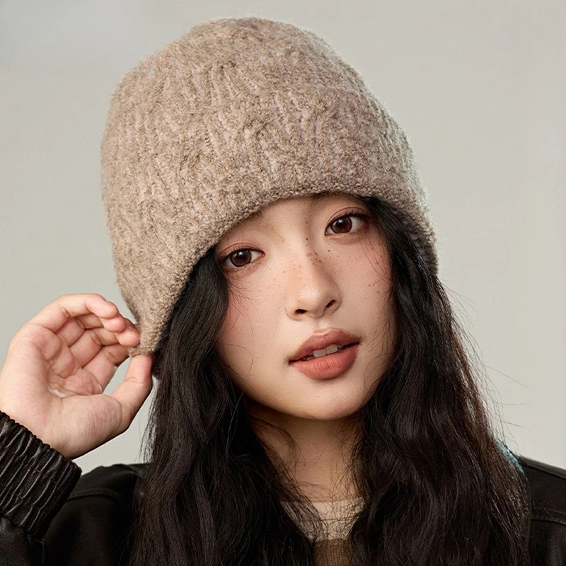 New Fashion Japanese Designer Knitted Hat Korean Winter New Unisex Thermal Hat Irregular Versatile Flower Color Wool Hat