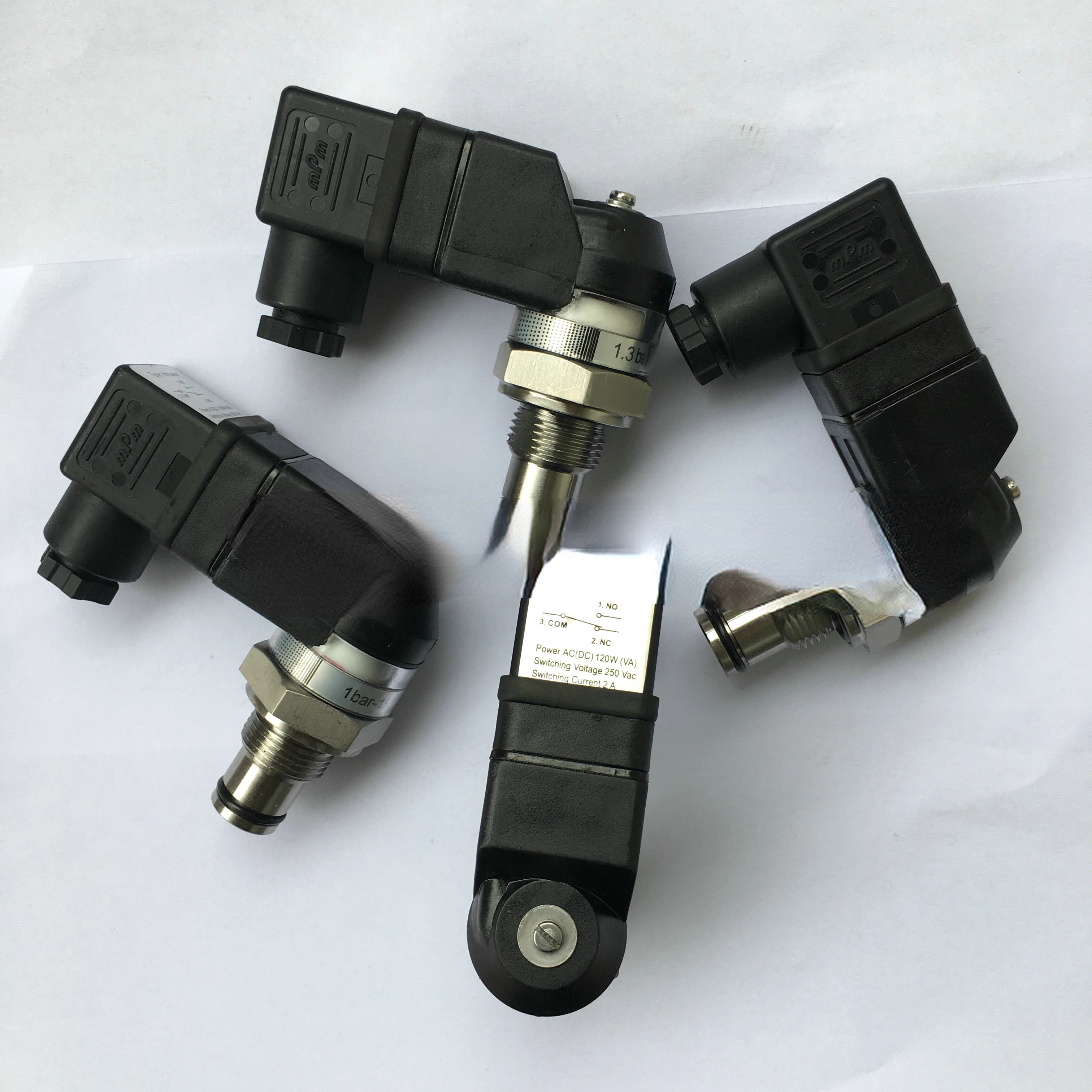 

Suitable for CS-VI 99316440 Switching Sensors 42854059 Ingersoll Rand Oil Filter Differential Pressure Transmitters