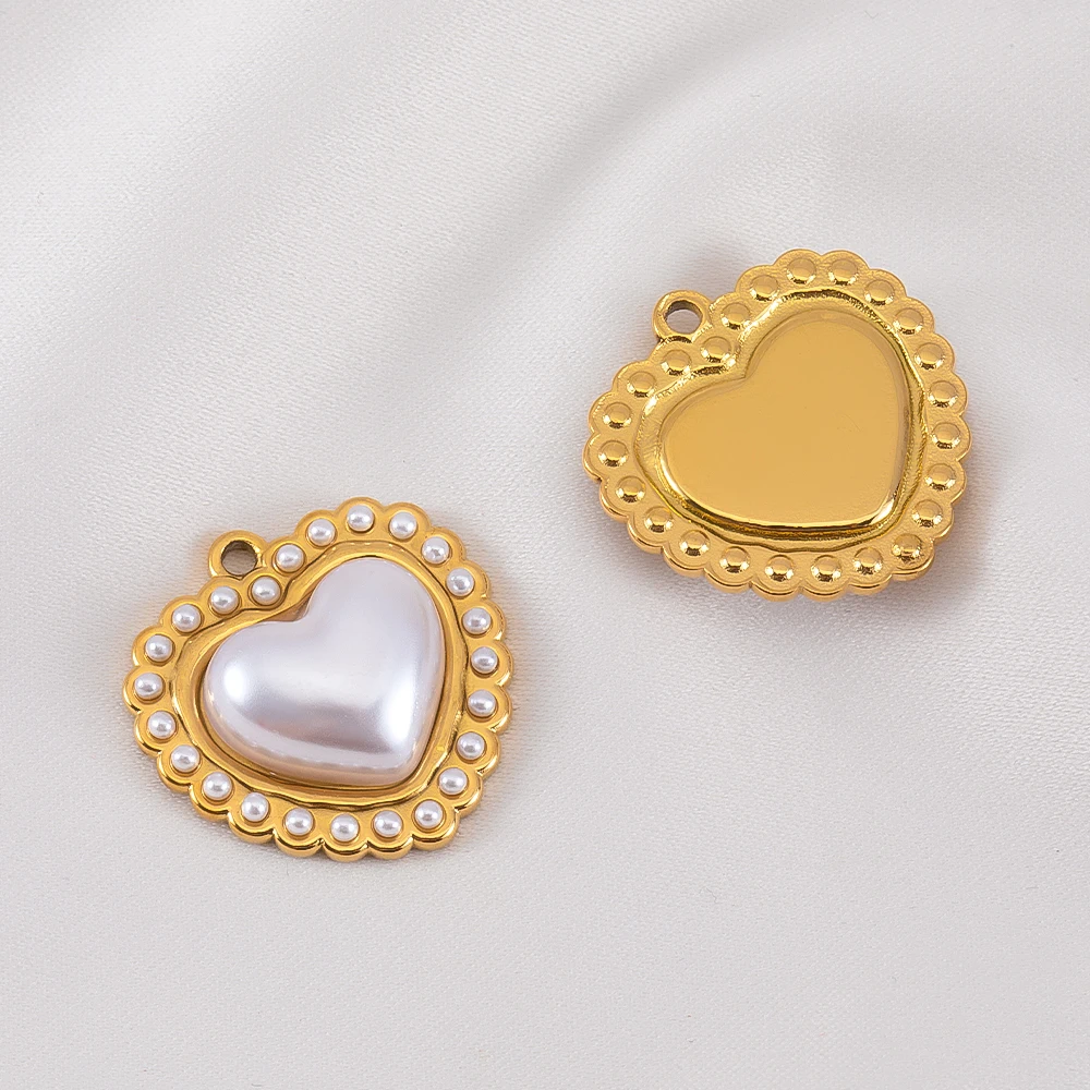 

2pcs 304 Stainless Steel Heart And Round Shaped Pendants Vintage Royal Court Style For DIY Bracelets Necklaces Jewelry Findings