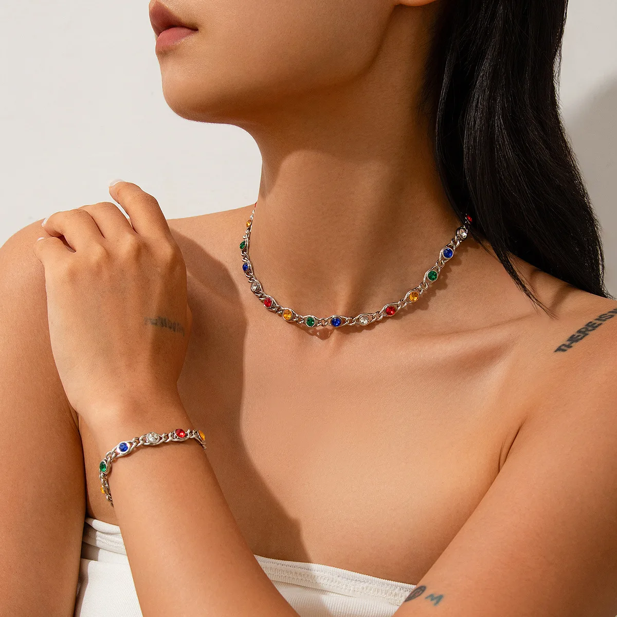 Crystal Bead Choker Necklace with Multicolor Rhinestone Patchwork Pendant Sleek Rustic Sweet Edgy Jewelry for Women Travel Gift
