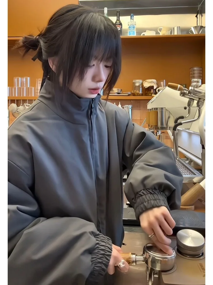 

Мужская зимняя утепленная куртка-бомбер с воротником-стойкой, хлопковое пальто в американском стиле Cleanfit, модная брендовая верхняя одежда для пар, хлопковая куртка.