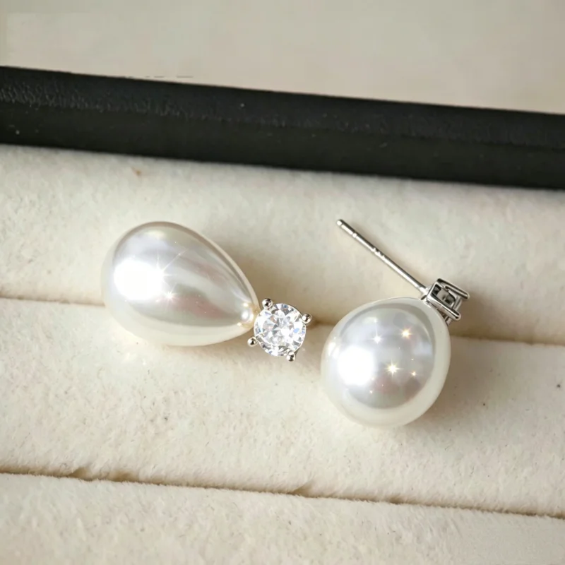 S925 Silber Tropfenförmige Perlen-Ohrstecker für Damen Luxuriöse Funkelnde Zirkon-Wassertropfen-Perlenohrringe Edle Modeschmuckstücke – Detail 4