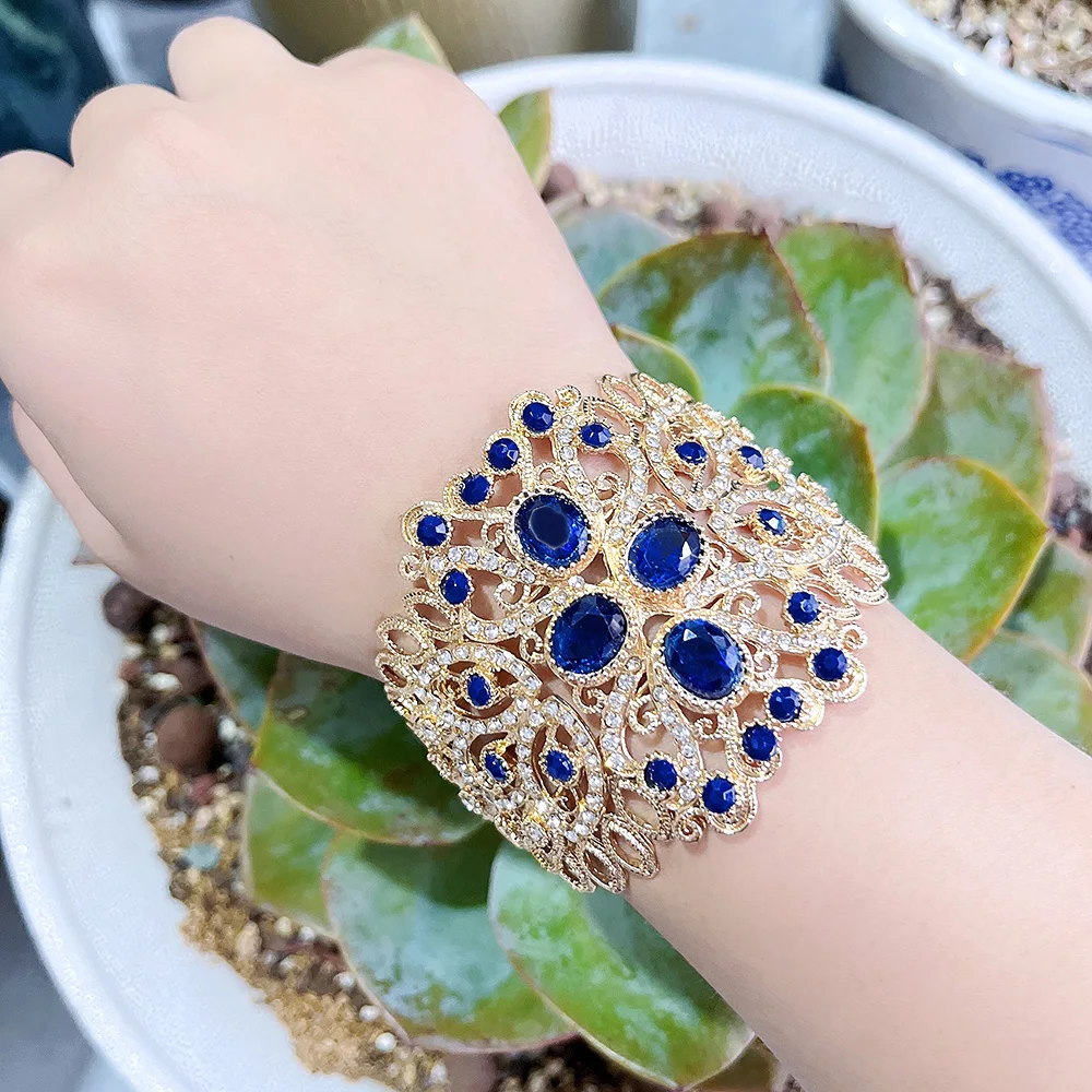 Sunspicems Morocco Hollow Big Bangle Arabic Rhinestone Cuff Bracelet 18k Gold Color Bangle Indian Ethnic Bride Wedding Jewelry