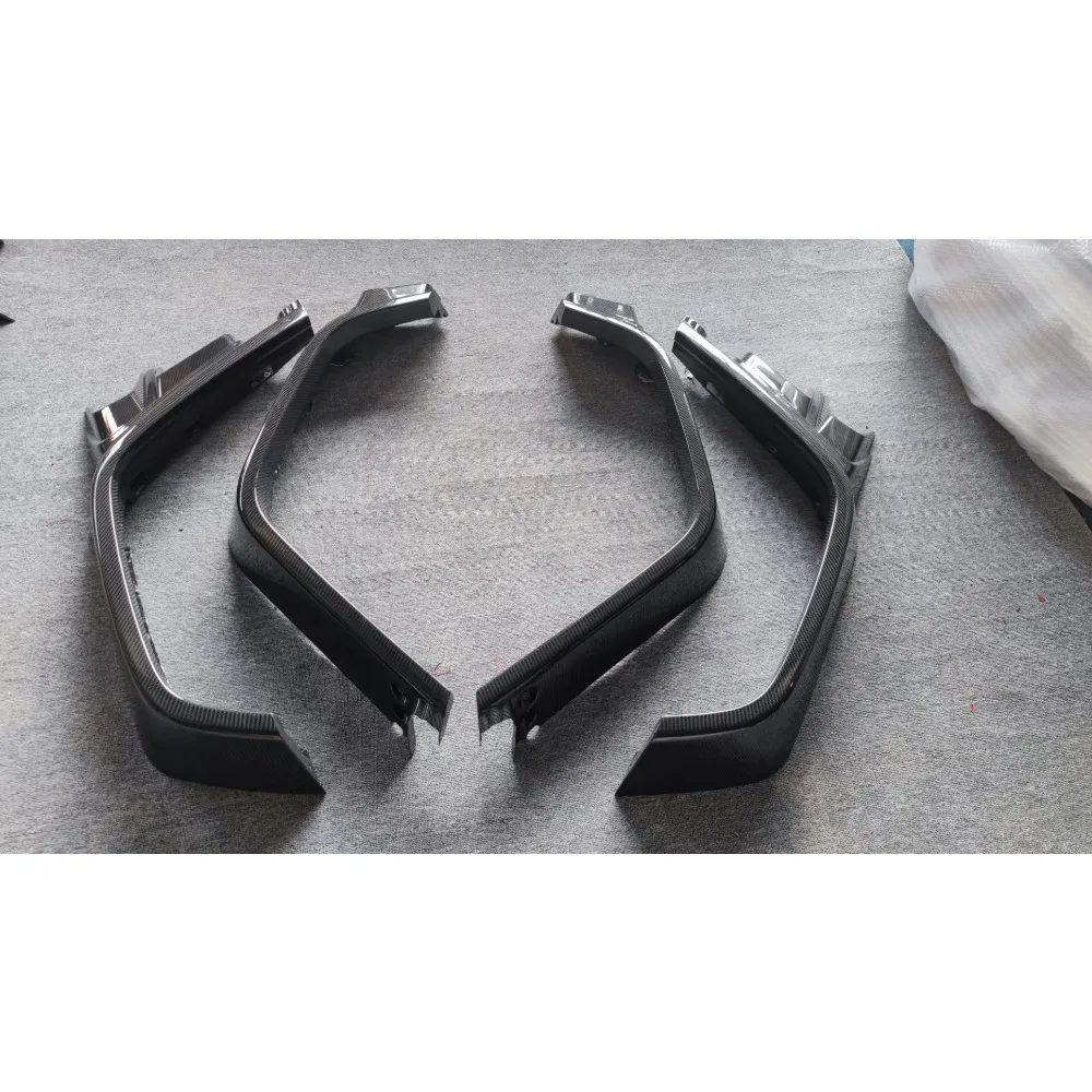 Carbon Fiber Wheel Arch Anti-Collision Corner Guard Strips Rubber Strips Bumper Protection Guard for W464 G900 Rocket Version