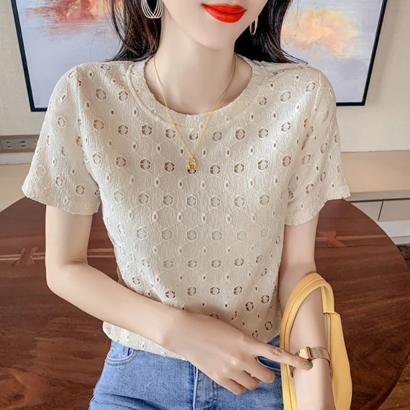 Korean Fashion Summer T-Shirts New Women\'s O-Neck Solid Lace Hollow Out Temperament Versatile Loose Short Sleeve Knitting Tops