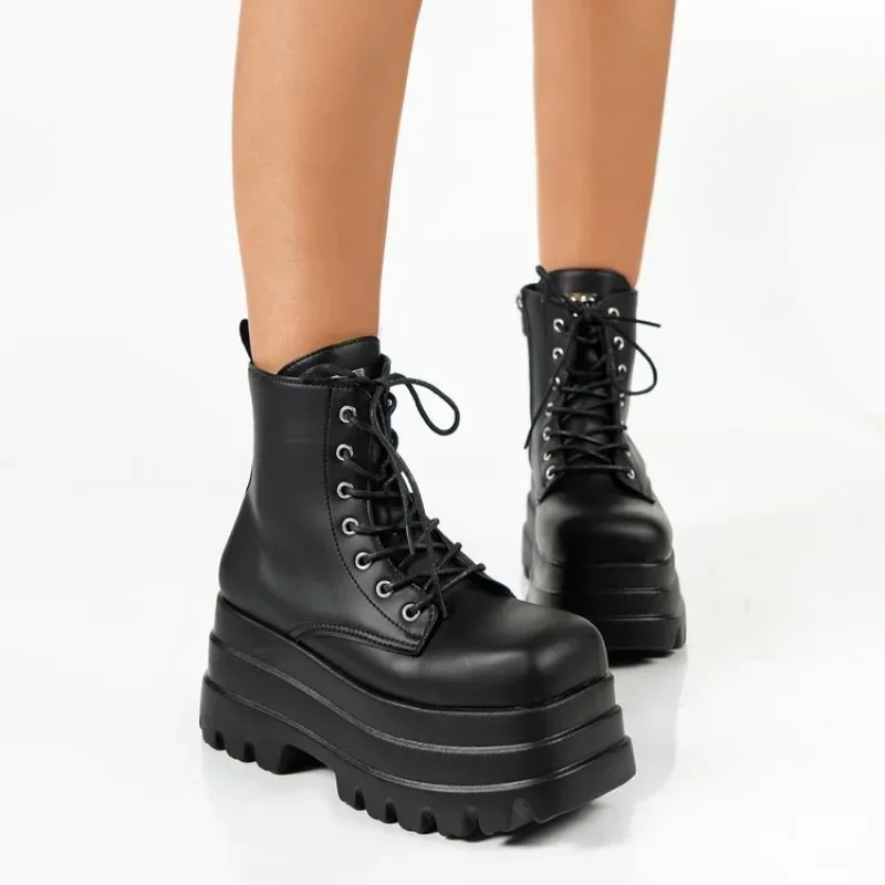 Women Boots Gothic Chunky Platform Motorcycle Boots Women New Autumn Winter Shoes Punk Thick Bottom Fashion Ankle