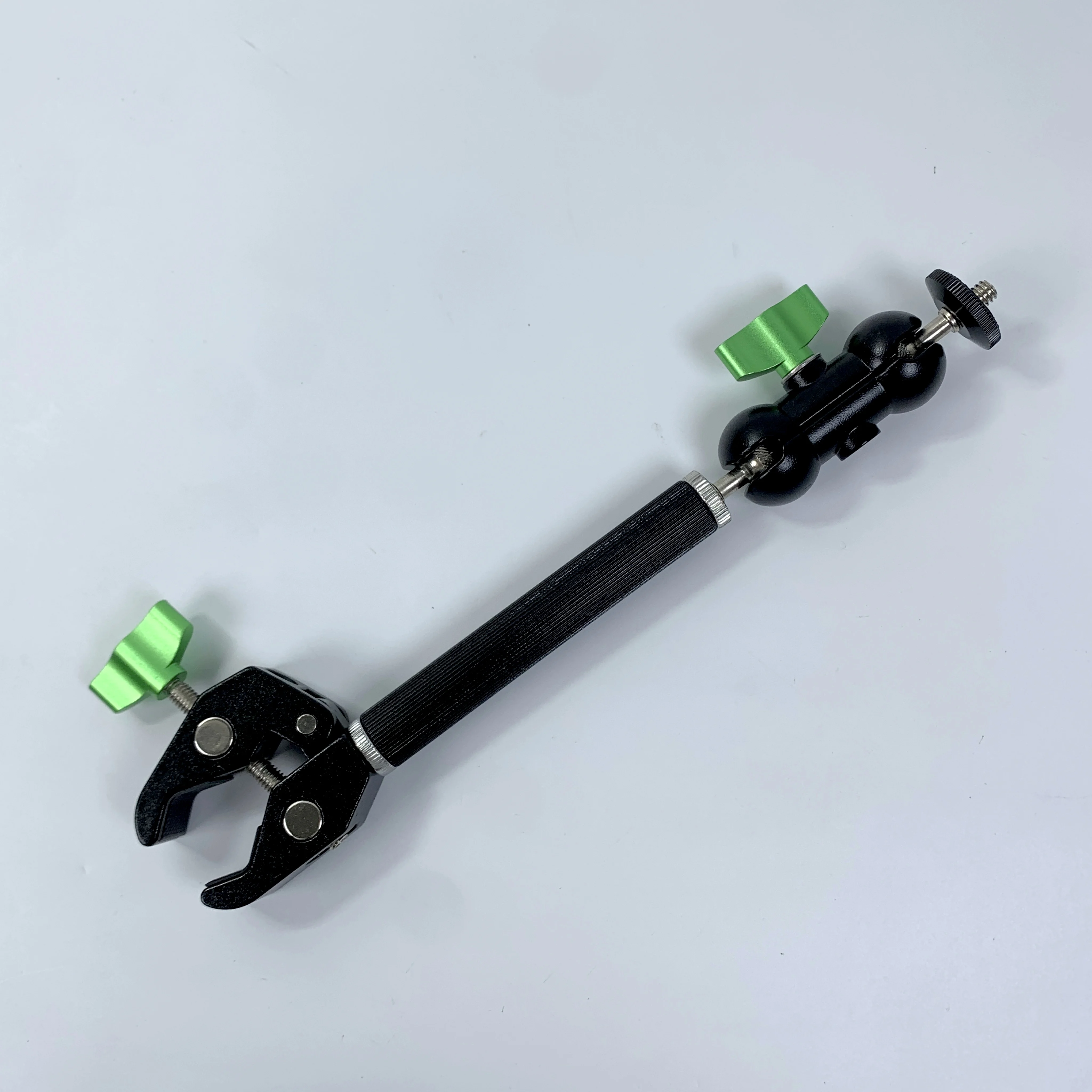 360 Degree Rotatable Pea Pod Sports Camera Handlebar Holder for Bicycle round Tube Clip-on Cycling Video Support Special