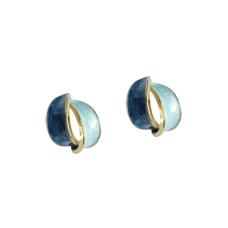 2025 New Vintage Light Vintage [Virgin Blue] French Retro Geometric Cross Earstuds Plated with 14K Design Feel Ear Accessories image 5