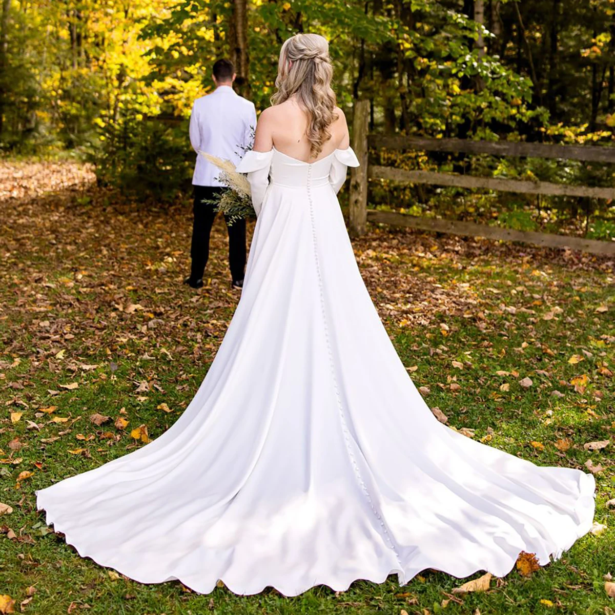 Twist Cross Sweetheart Satin Wedding Dress Long Fitted Sleeves Ruched Buttons Chapel Train Simple Elegant Customized Bride Gowns