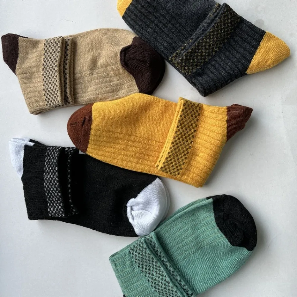 Men Spring Autumn Ankle Socks Plaid Dot Pattern Versatile Sports Socks Sweat Absorbent Breathable Men Short Socks