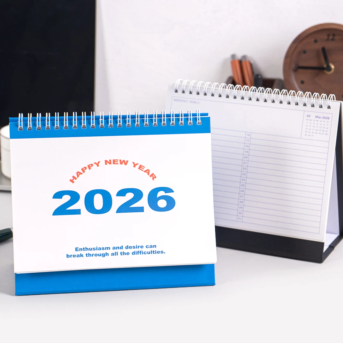 

1 шт. 2026 Настольный календарь с Новым годом, портативный складной, офисный рабочий стол и праздничное украшение, предметы первой необходимости для дома