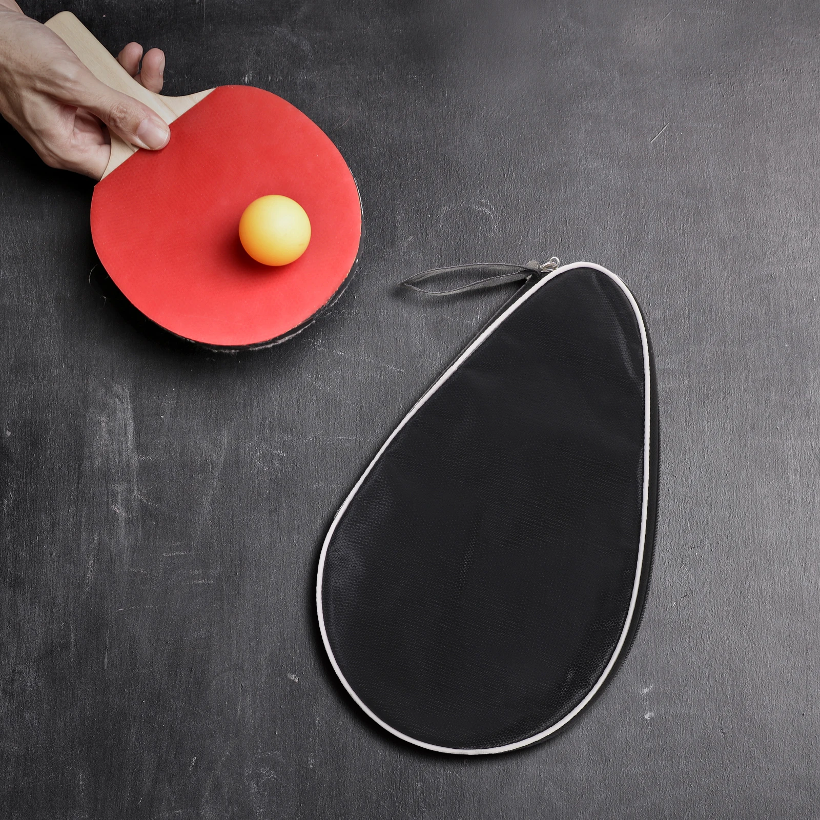 

Table Tennis Bag Oxford Cloth Black Half Bat Storage Case om Pattern Protective Storage Case for Sports Games