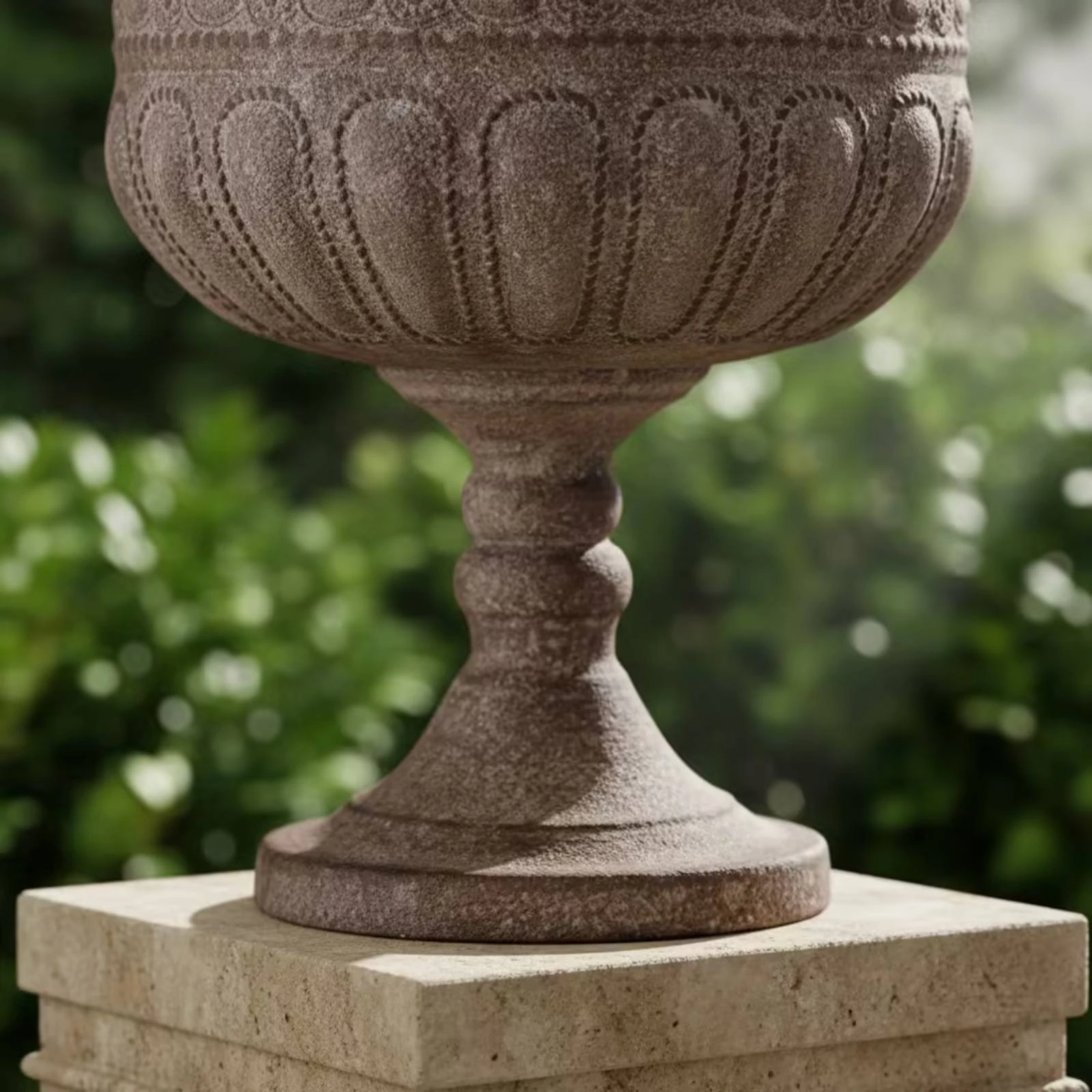 macetero-con-forma-de-urna-acabado-envejecido-pedestal-con-detalles-de-petalos-decoracion-de-jardin-uso-interior-y-exterior-para-patio