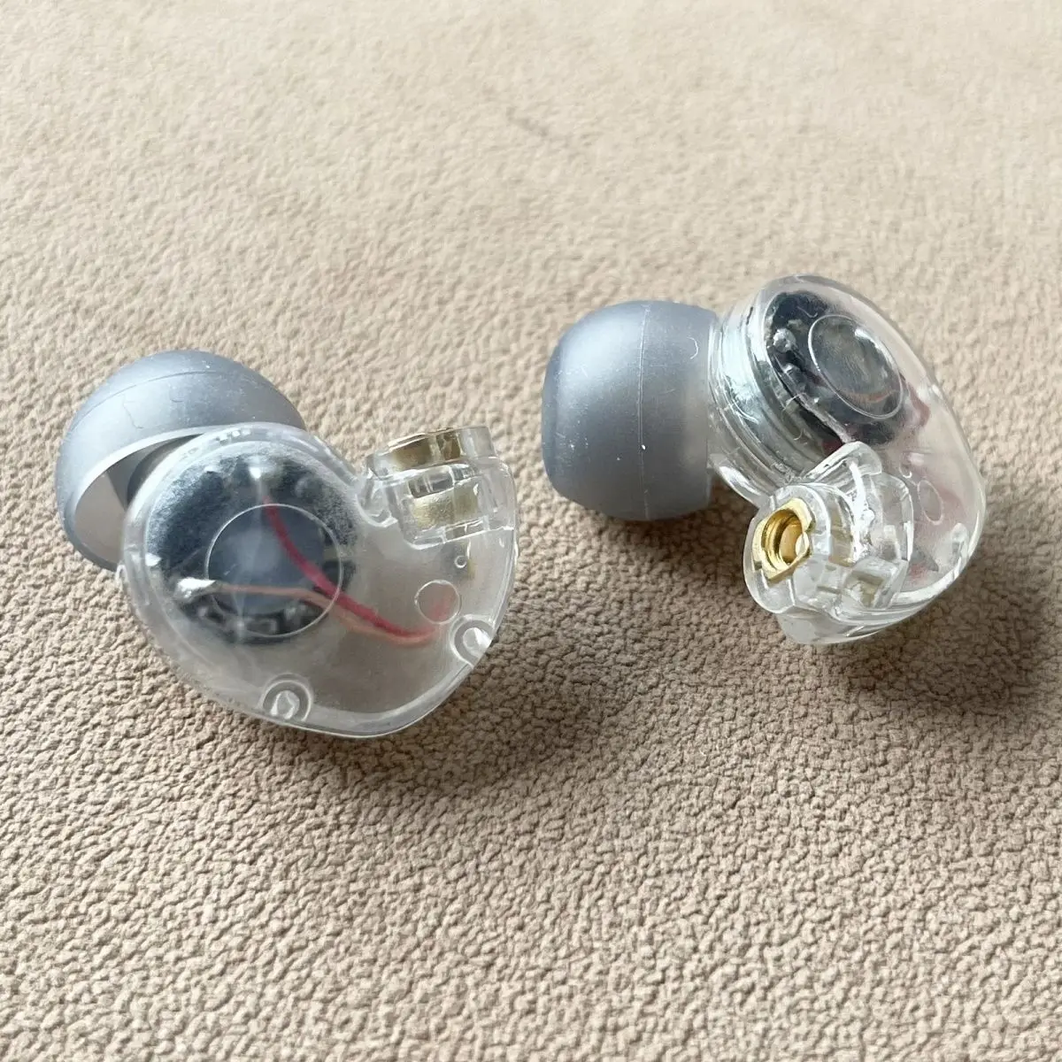 DIY Custom High-End Titanium-Plated Composite Diaphragm In-Ear Earphones MMCX Plug & Play Female Vocals Focused