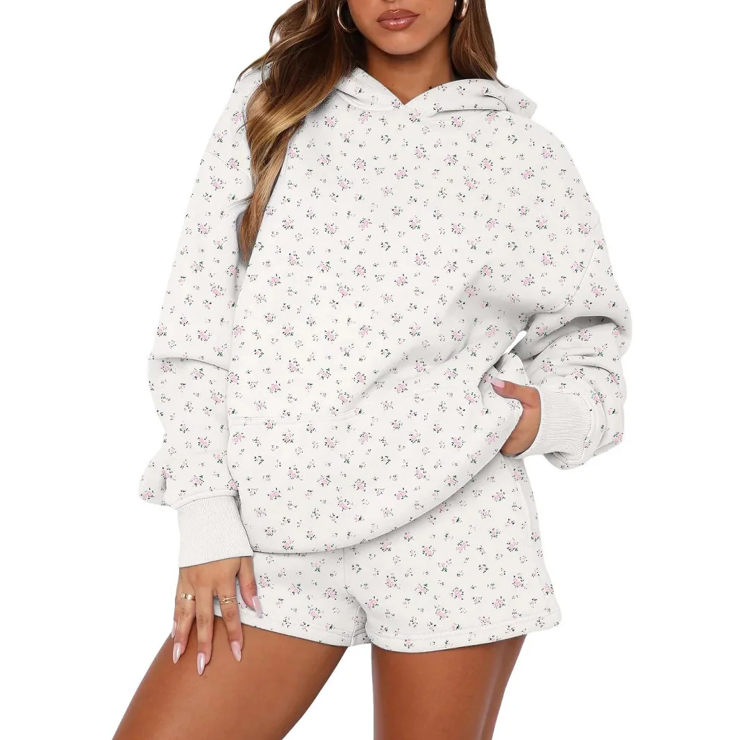 

2025 Autumn Women's Floral Retro Full Print Sweet Hooded Loose Sweatshirt Comfortable Shorts Casual Two-Piece Set Home Clothing