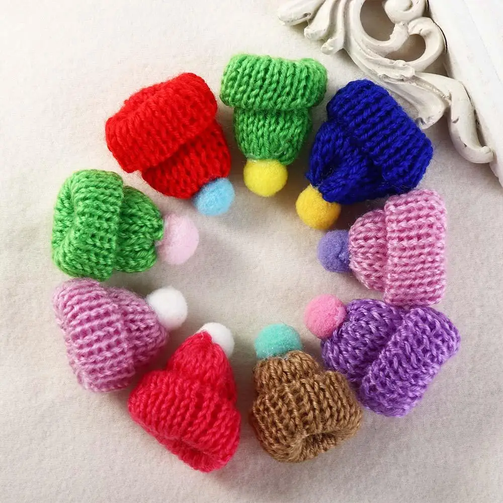 10pcs DIY Mini Knitting Hats Ornaments Sewing Crafts Christmas Mini Knitting Hats Knitting Polyester Mini Wool Hat
