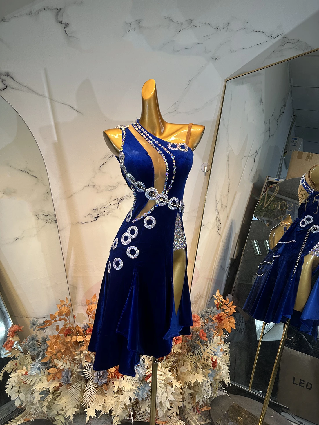 Latin Dance Costume, Rhinestone, High-End Custom Ring, Split Skirt, Samba Performance Dress For Women, Adults, And Children
