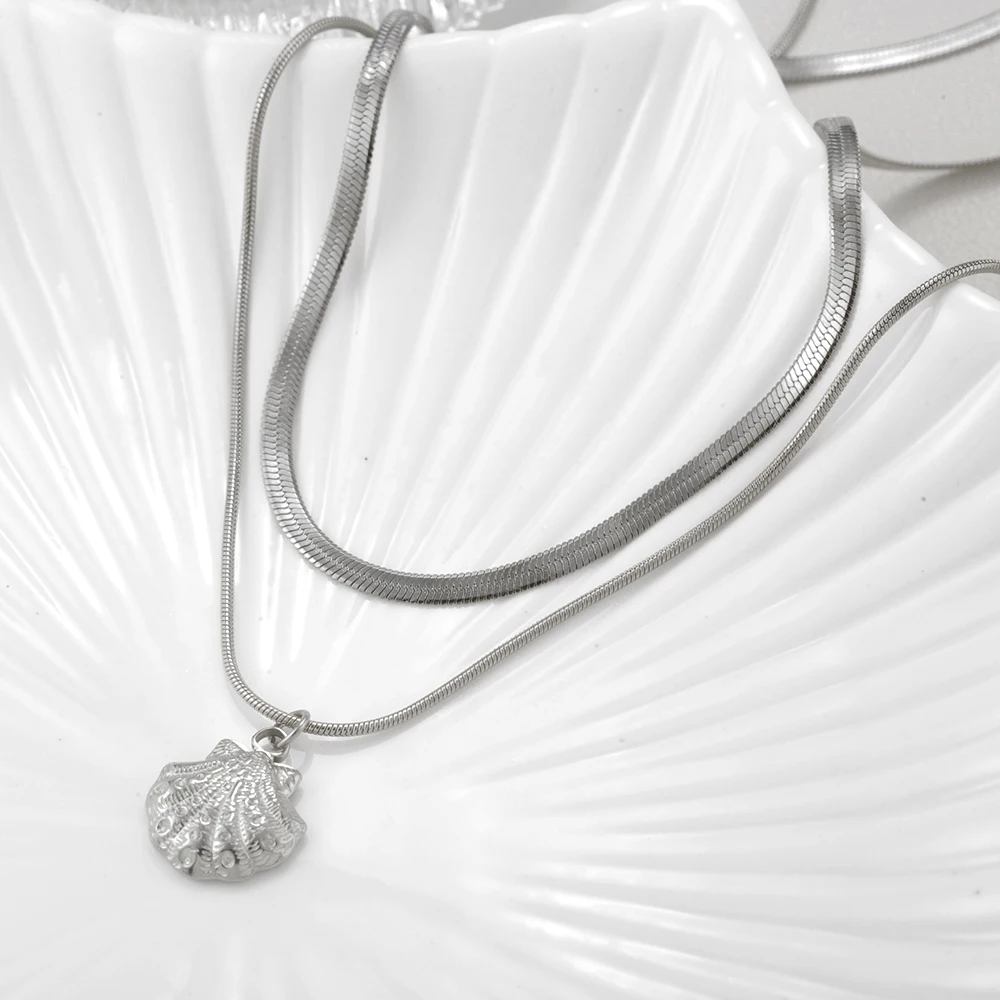 أسلوب بسيط للغاية للنساء من الفولاذ المقاوم للصدأ الفضي بطبقة مزدوجة وسلسلة ثعبان مسطحة على شكل محيط هدية مجوهرات نسائية عصرية