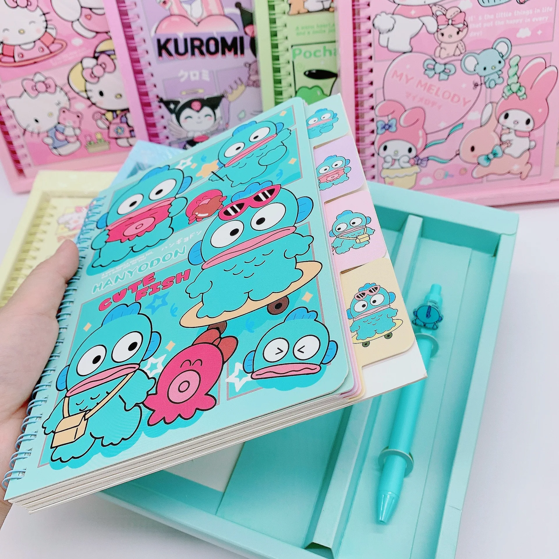 Imagem -04 - Sanrio Notebook Gel Pen Grupo Melody Kuromi Pachacco Olá Kitty Bloco de Notas Diário Planejador Agenda Memorando Material Escolar Papelaria Crianças