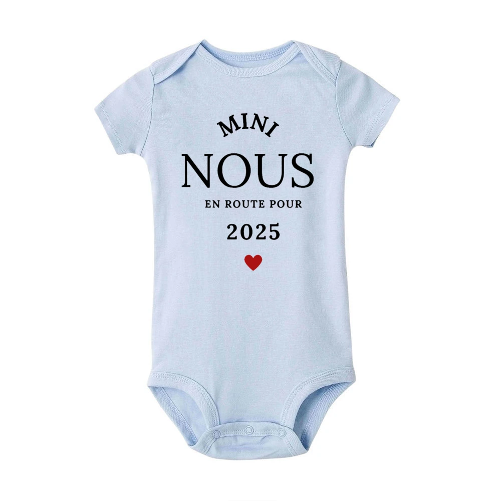 Mini Nous En Poute Pour 2025 Printed Baby Romper Pregnancy Announcement Clothes Newborn Short Sleeve Bodysuit Toddler Jumpsuit