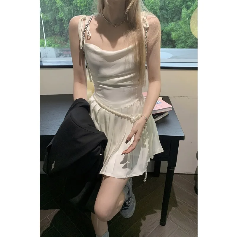 

Pure and Charming Style White Spaghetti Strap Dress Slimming with A Fashionable Design High End Feel A Short Dress for Women