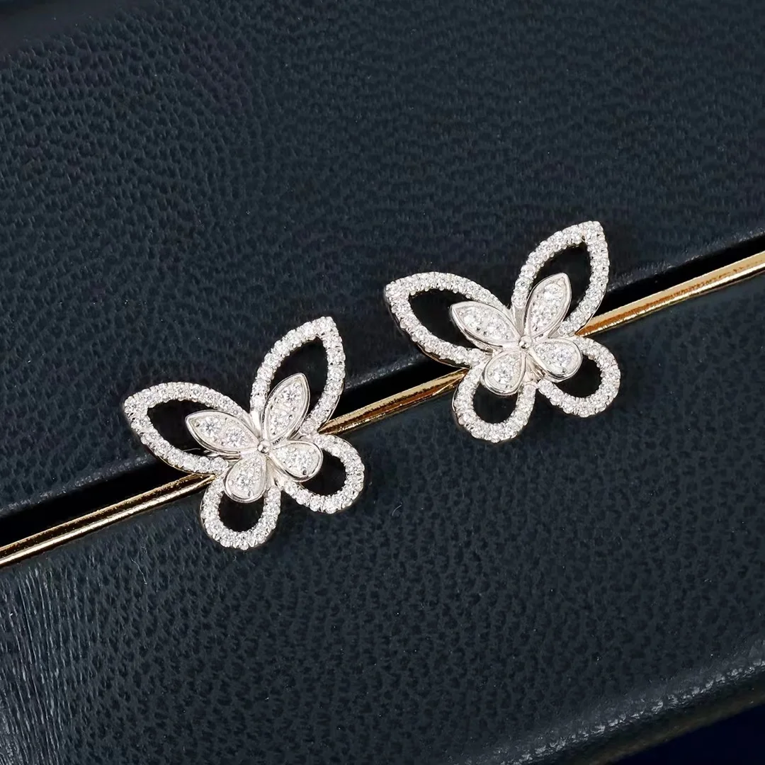 

Original design: Sparkling zircon hollowed out butterfly earrings for women, fashionable jewelry, exquisite gifts