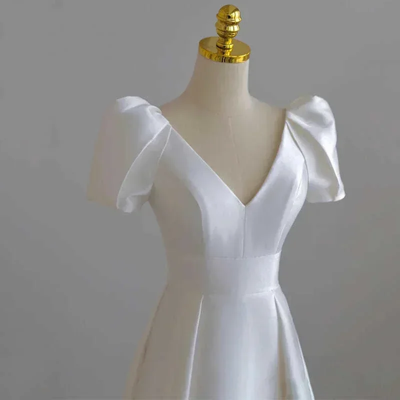 

Bride Dresses Wedding Dress for Women Satin Photography Wedding Dress Bridal Wedding Simple French Light