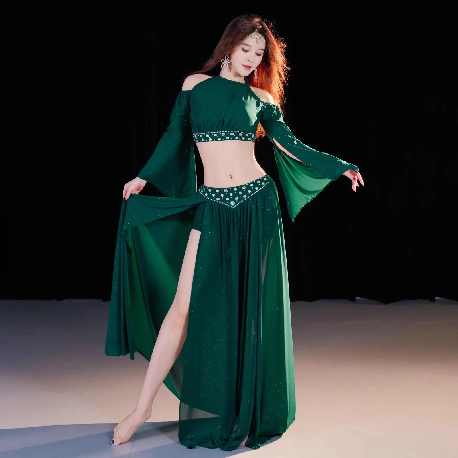 New Fashion Women Belly Dance Costume Horn Sleeves Oriental Dance Set Soft Stretched Class Group Dance Long Skirt with Panties