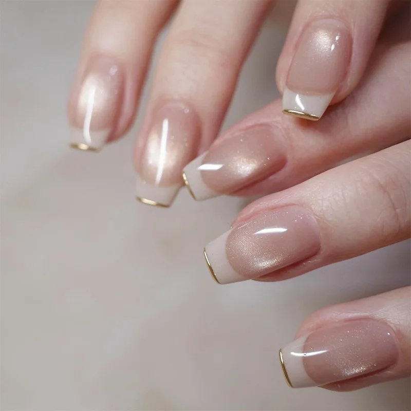 

24PCS Press on Nails Cat's Eye Wearing Armor Short Ladder French Phnom Penh Detachable Nail Flakes Reusable Fake Nails