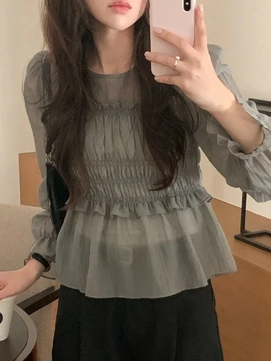 

Sweet Feminine Long Sleeve round Neck Bubble Sleeve Pleated Chiffon Shirt Women's Slimming Versatile Top Commute Style Regula...