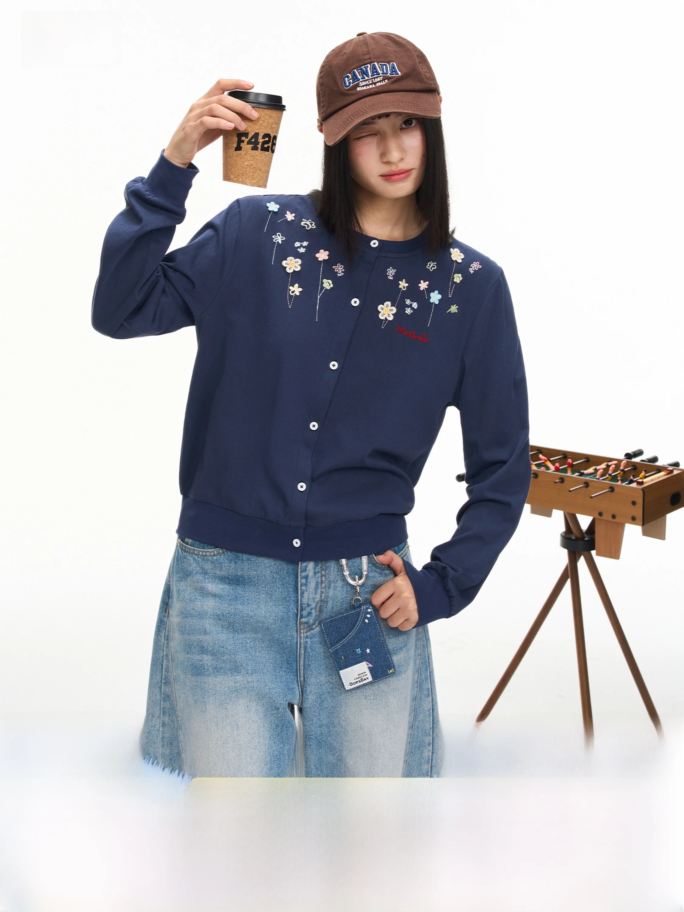 

F426 Store Lightweight Breathable round Ne Long Sve Embroidered Flower Cover up Knitwear Casual Summer New Arrival