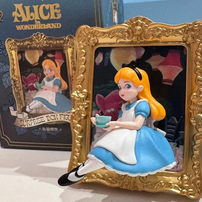 

New Disney Alice in Wonderland Blind Box Art Gallery Series Collectible Desktop Ornament Trendy Model Toy for Birthday Gift