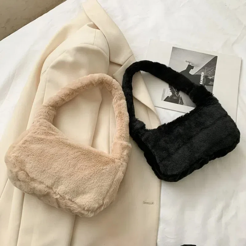 2024 Spring and Summer New Korean fashion stuffed Tote Bag Furry Bag Women\'s Shoulder Crossbody Underarm Bag