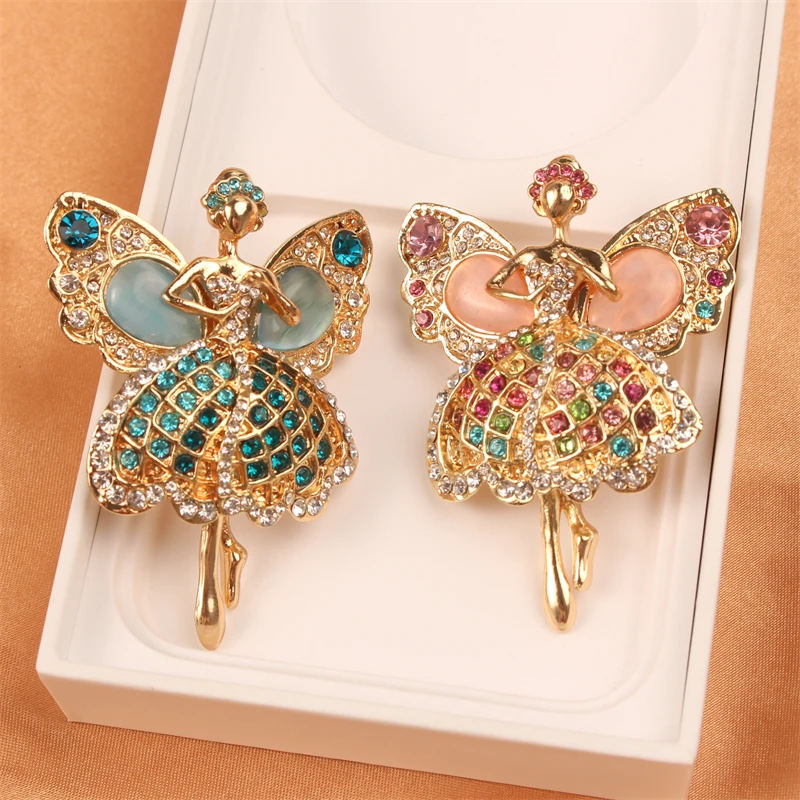 Pink Blue Cute Dance Girl Brooches for Women Vintage Fashion Retro Figure Pin High Quality Ballet Girls Angel Wings Badges