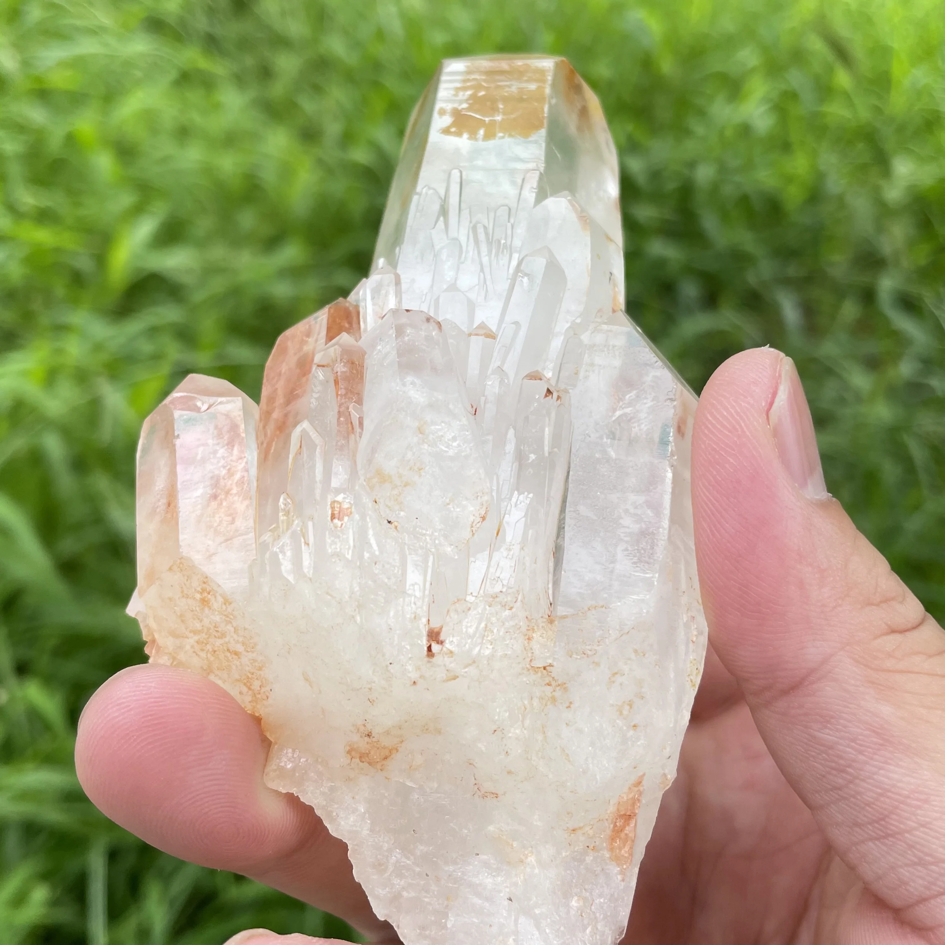 253g Natural Clear Quartz Tower White Crystal Points Candle Pineapple Cluster Reiki Healing Stone Home Decor Top Small Damage 03