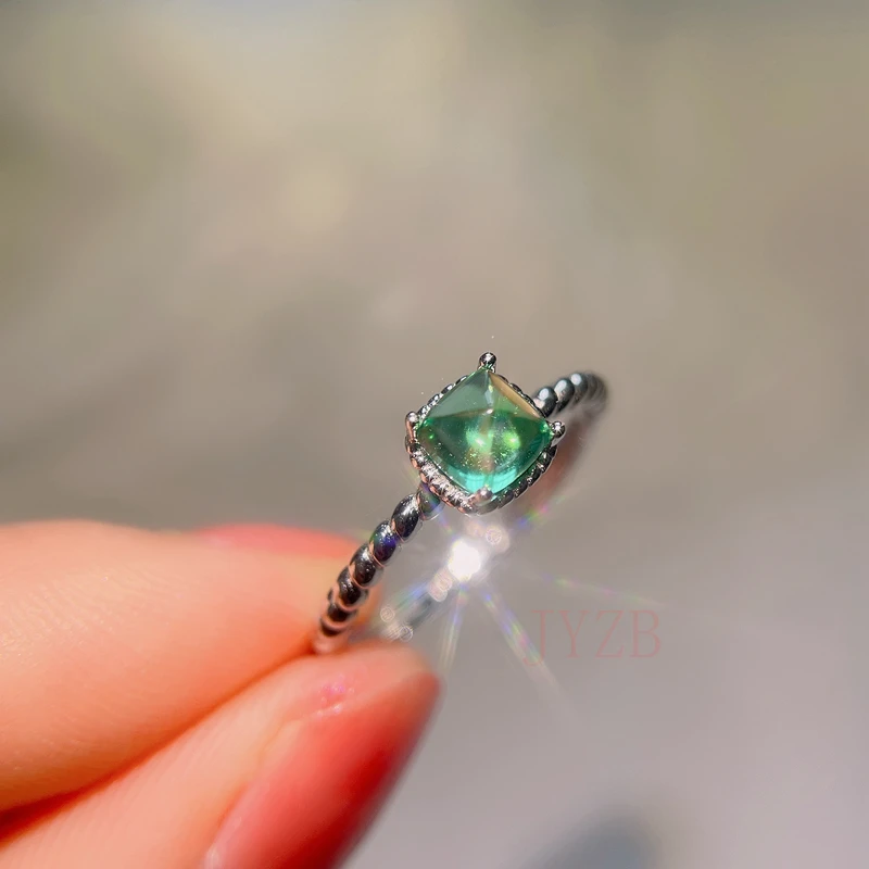 

Luxury natural emerald opening sterling silver ring female INS cool wind personality index finger ring niche design