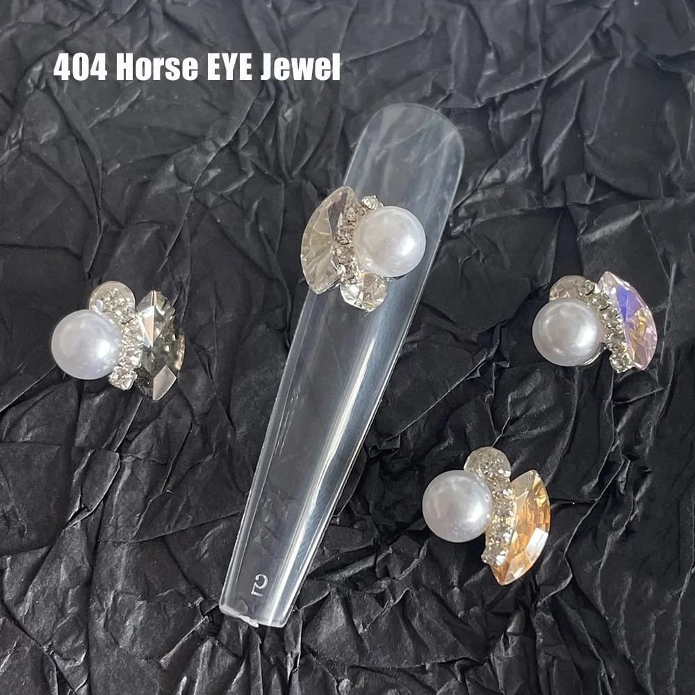 -Horse Eye Jewelry- Noble Lady Nail Pile Alloy Large Pearl Claw Chain Crystal Chrome Charms Diamond Fantasy Nail Accessories 404