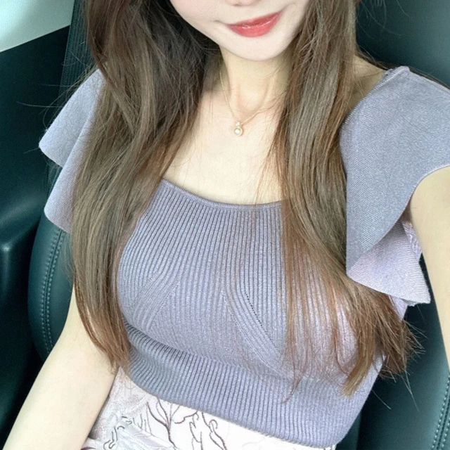 

Spring Summer New Pure Color Sweet Versatile Square Collar Ruffle Sleeve Knitted Top Short Style Women's Fashion