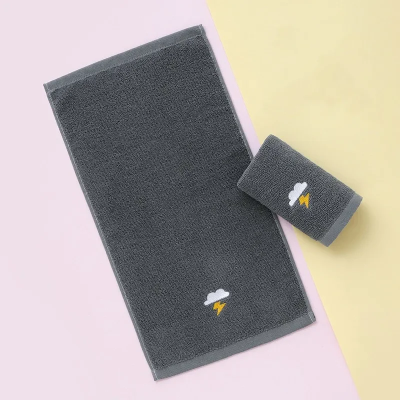 1PC asciugamani per bambini asciugamano per il viso del bambino asciugamani da bagno in cotone morbido ricamato per bambini appena nati fazzoletto