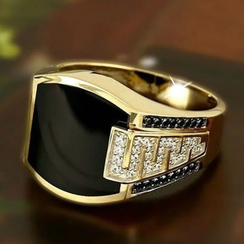 Classic Men\'s Ring Fashion Metal Gold Color Inlaid Black Stone Zircon Punk Rings for Men Engagement Wedding Luxury Jewelry