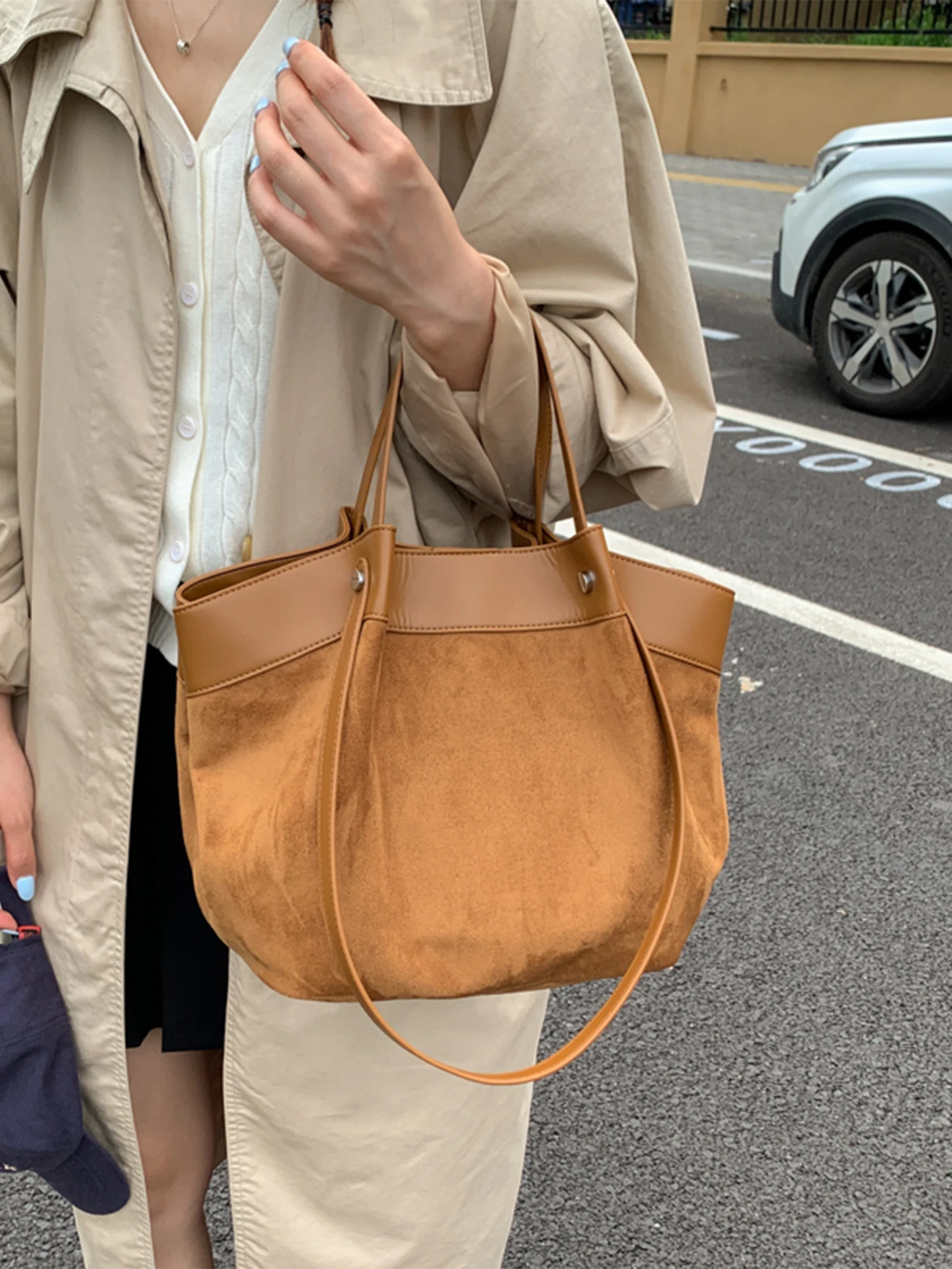 متجمد فو الجلد المدبوغ سعة كبيرة حمل حقيبة مطوي عادية الربط حقيبة كتف للمرأة شتاء جديد ركاب البني المحفظة