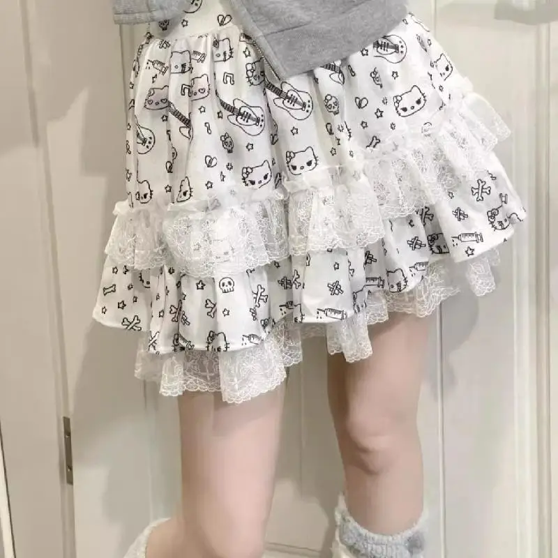 سانريو مرحبا كيتي أنيمي Kawaii الصيف اليابانية طباعة تنورة دعوى المرأة لطيف البسيطة مطوي التنانير الجديدة Y2K الدانتيل موضة الحلو مجموعة