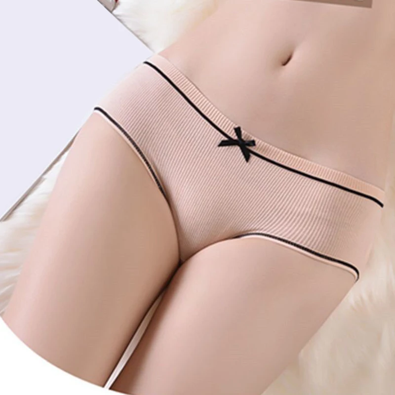 

Independent Japanese seamless underwear women's mid-waist lace cotton bottom crotch antibacterial girl briefs