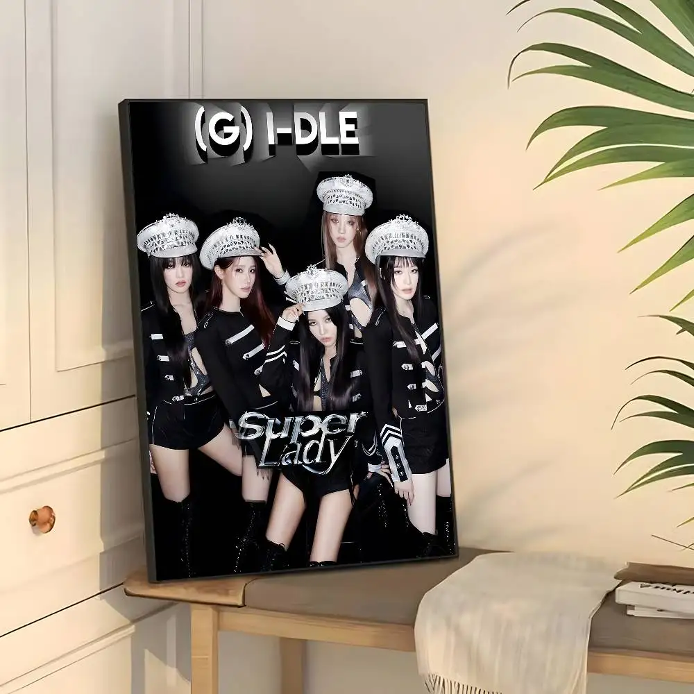 ملصق Kpop Girls G-GIDLE (G)I-DLE جدار لاصق مقاوم للماء لغرفة المعيشة المنزلية وغرفة النوم والديكور الجمالي #6