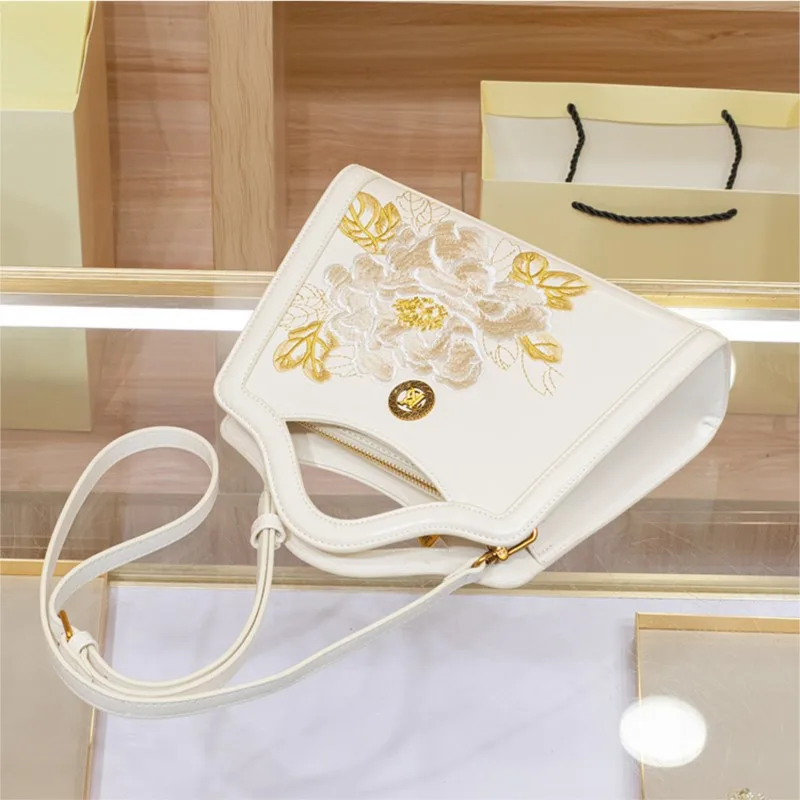 Women\'s Handbag Women\'s 2024 New Chinese Style Embroidered Luxury Summer Single Shoulder Crossbody New Chinese Style Bag