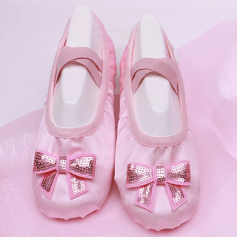 

Балетные туфли для девочек 2026: атласные, с мягкой подошвой, однотонные, для йоги, гимнастики и танцев