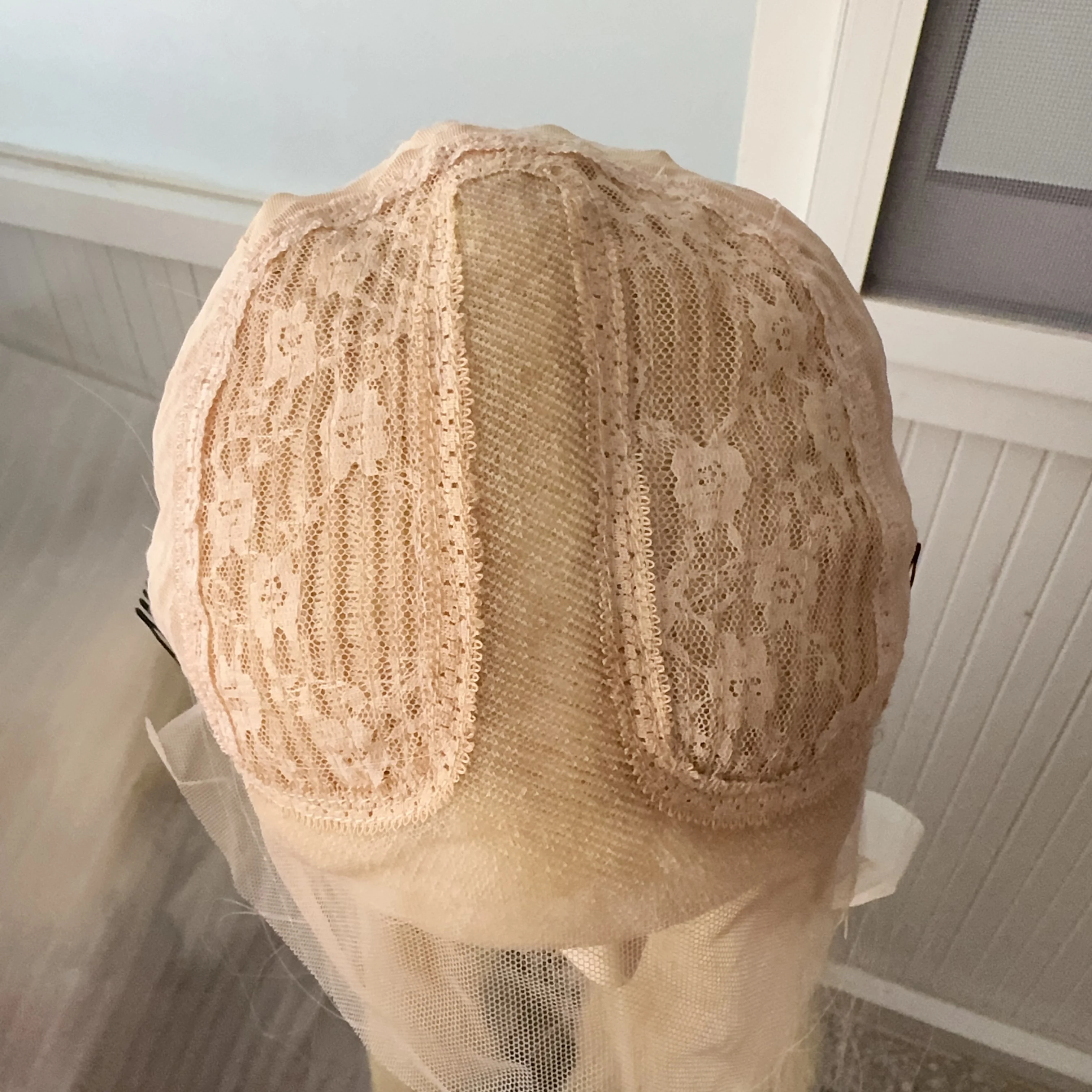 13x4 Platinum Lace Front Wig Light Blonde Wig for Women 26 Inches Long Straight Natural Synthetic Wigs for Cosplay High Quality