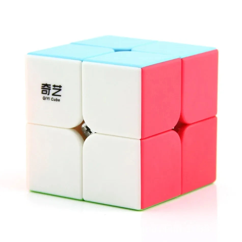 Qiyi Speed Cube Set Cubo magico include 2x2 3x3 4x4x4 5x5x5 Cubo senza adesivo/nero per l'addestramento del cervello Giocattoli educativi per bambini