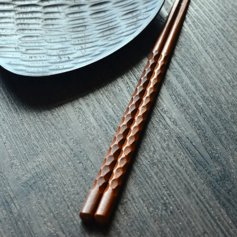 Korean Ironwood Chopsticks Creative Tortoise Shell Pattern Solid Wood Chopsticks Wooden Pointed Tableware Home Kitchenware