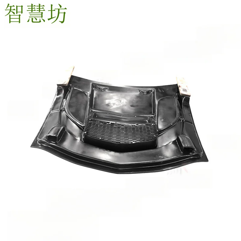 Suitable for 14-19 Chevrolet Corvette C7 carbon fiber modified hood engine cover
